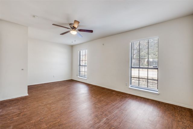 3803 O B Crowe Drive, Dallas, TX 75227