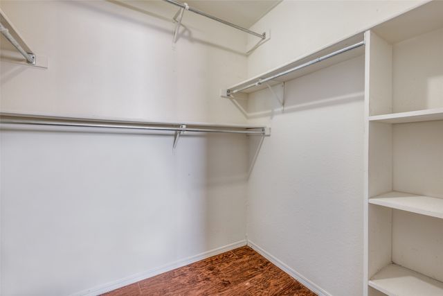 3803 O B Crowe Drive, Dallas, TX 75227