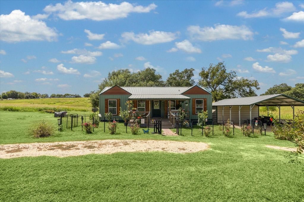 9015 Highway 36 N, Brenham, TX 77833