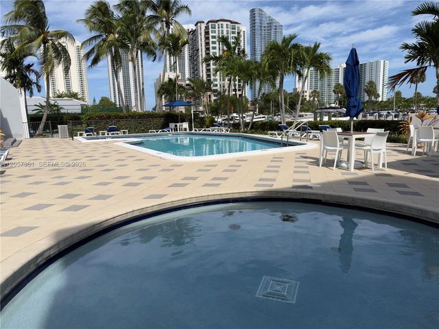 329 Poinciana Drive 909, Sunny Isles Beach, FL 33160
