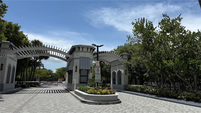 329 Poinciana Drive 909, Sunny Isles Beach, FL 33160