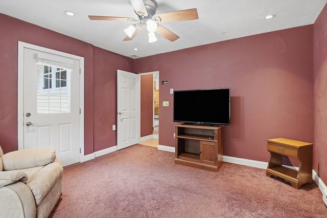 28 Cumberland Drive, West Boylston, MA 01583