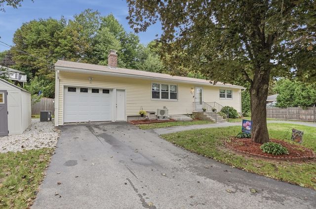 28 Cumberland Drive, West Boylston, MA 01583