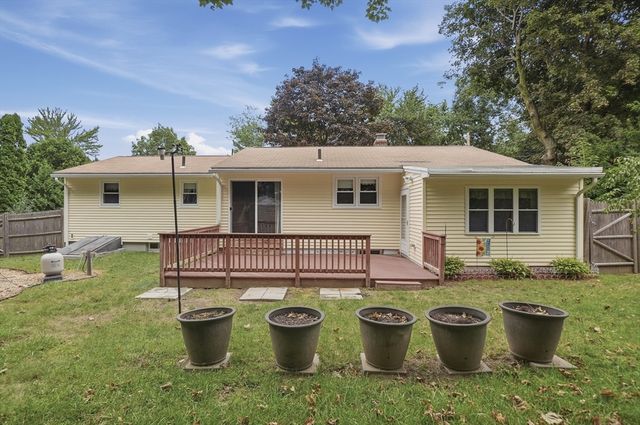 28 Cumberland Drive, West Boylston, MA 01583
