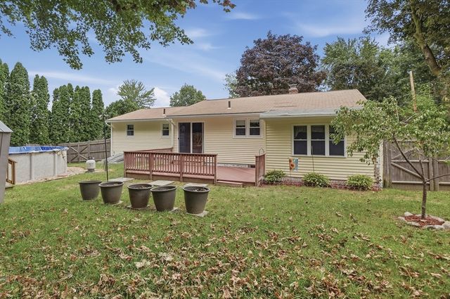 28 Cumberland Drive, West Boylston, MA 01583