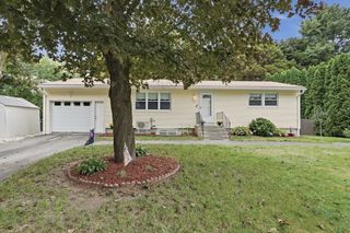 28 Cumberland Drive, West Boylston, MA 01583