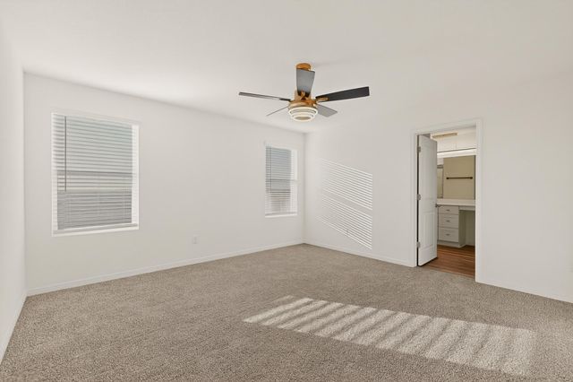 361 Wren LN, Kyle, TX 78640