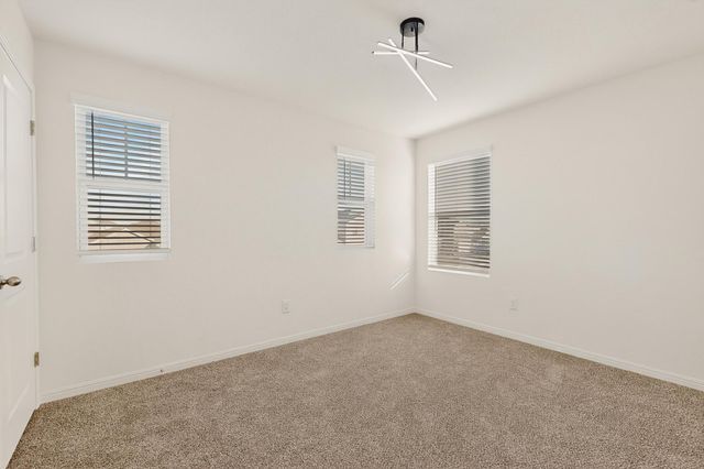 361 Wren LN, Kyle, TX 78640