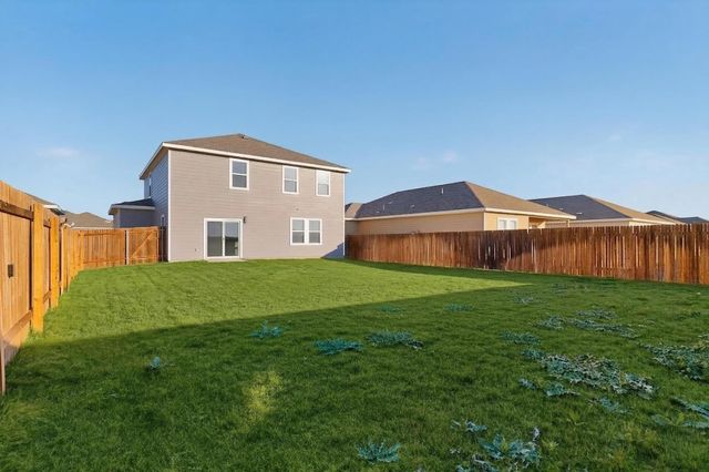 361 Wren LN, Kyle, TX 78640