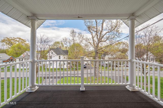 28 Pleasant Street, Voorheesville, NY 12186