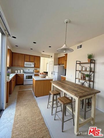 332 Arroyo Vista, Fallbrook, CA 92028