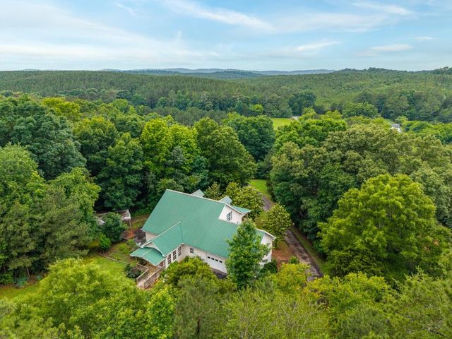 176 Big Oak Tree Road NW, Adairsville, GA 30103