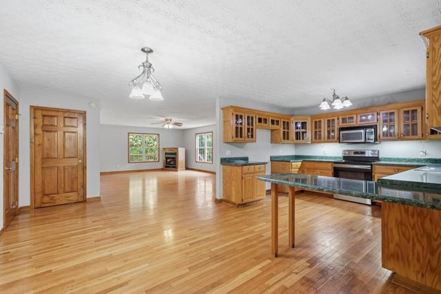 176 Big Oak Tree Road NW, Adairsville, GA 30103
