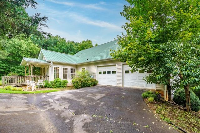 176 Big Oak Tree Road NW, Adairsville, GA 30103