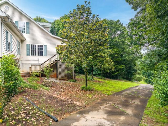 176 Big Oak Tree Road NW, Adairsville, GA 30103