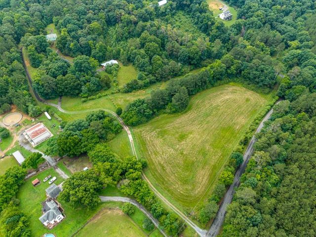 176 Big Oak Tree Road NW, Adairsville, GA 30103
