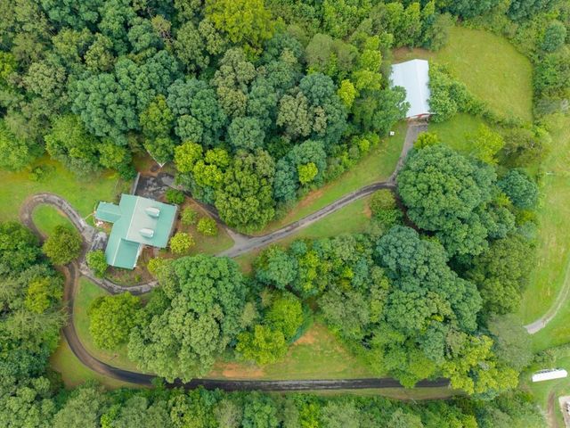176 Big Oak Tree Road NW, Adairsville, GA 30103