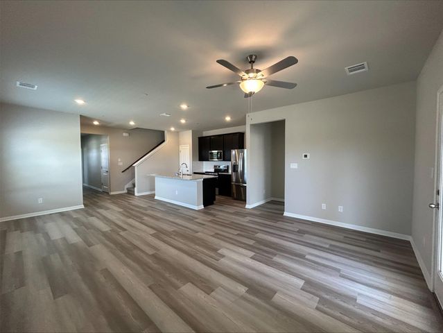 1850 Settlers Glen DR 1406, Andice, TX 78665