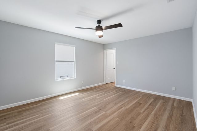2728 Livingston Avenue, Fort Worth, TX 76110
