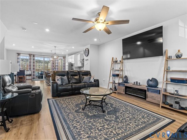 6014 Waller Mill Way, Richmond, VA 23227