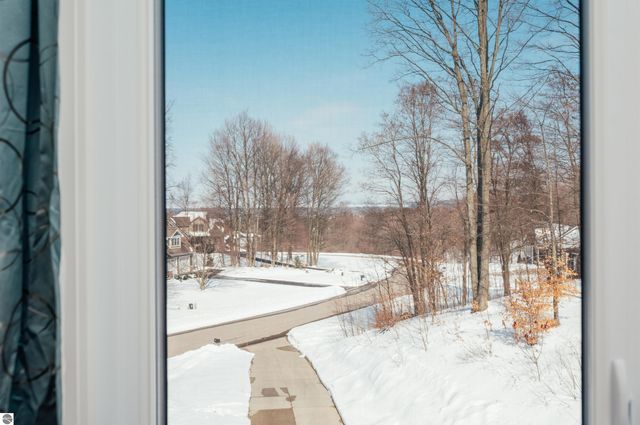 642 Napolean Way, Traverse City, MI 49696