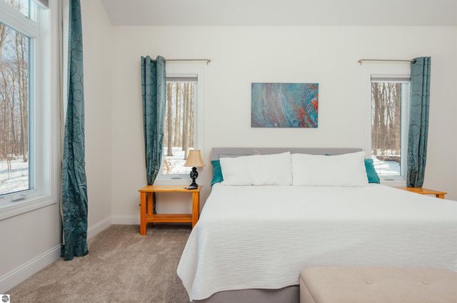 642 Napolean Way, Traverse City, MI 49696