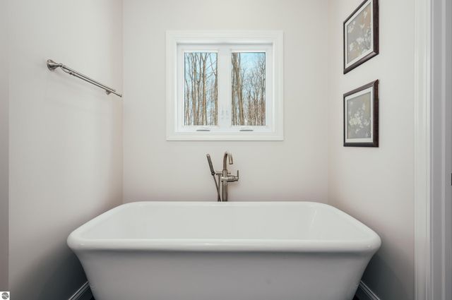 642 Napolean Way, Traverse City, MI 49696