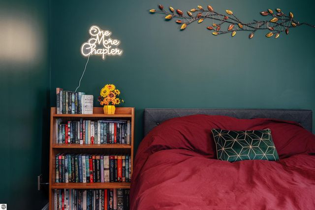 642 Napolean Way, Traverse City, MI 49696