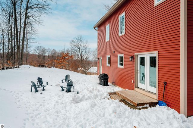 642 Napolean Way, Traverse City, MI 49696