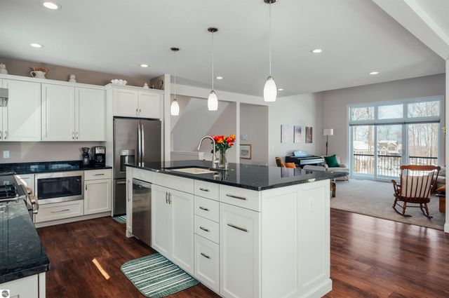 642 Napolean Way, Traverse City, MI 49696