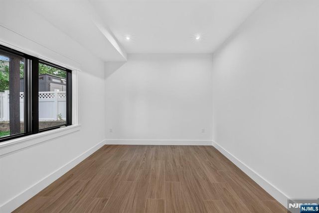 122 Edsall Avenue, Palisades Park, NJ 07650