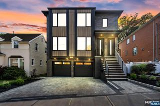 122 Edsall Avenue, Palisades Park, NJ 07650
