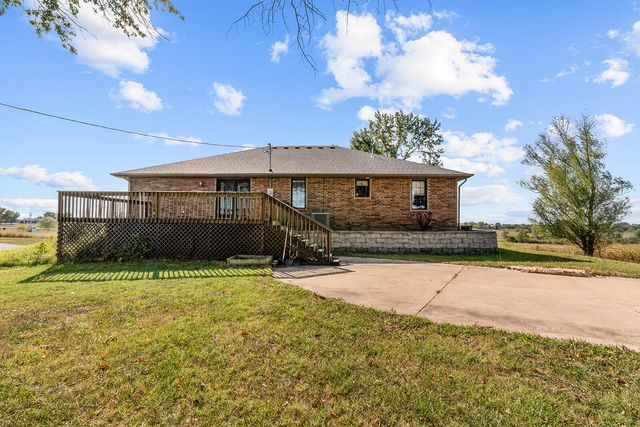 125 Capetti B Drive, Crane, MO 65633