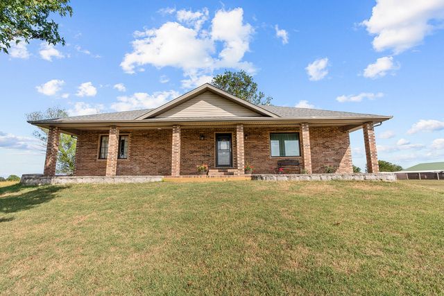 125 Capetti B Drive, Crane, MO 65633