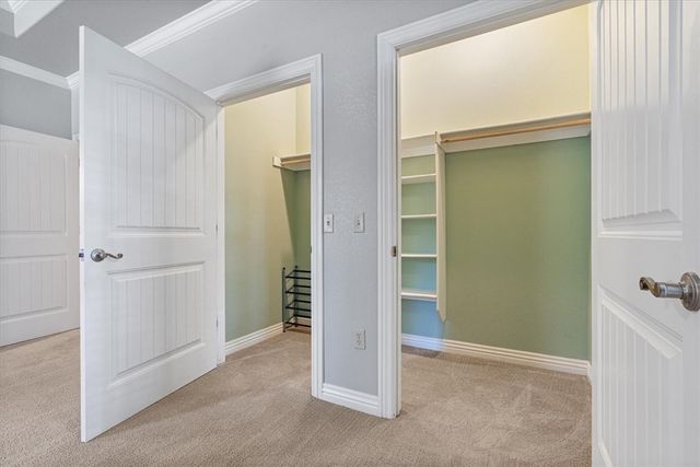 14241 Horse Shoe Drive, Lowell, AR 72745