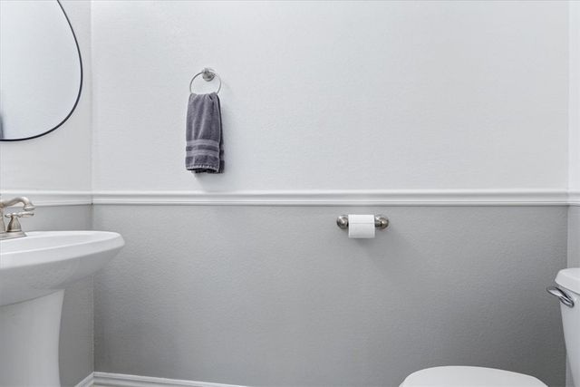 14241 Horse Shoe Drive, Lowell, AR 72745