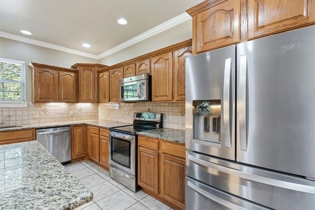 14241 Horse Shoe Drive, Lowell, AR 72745