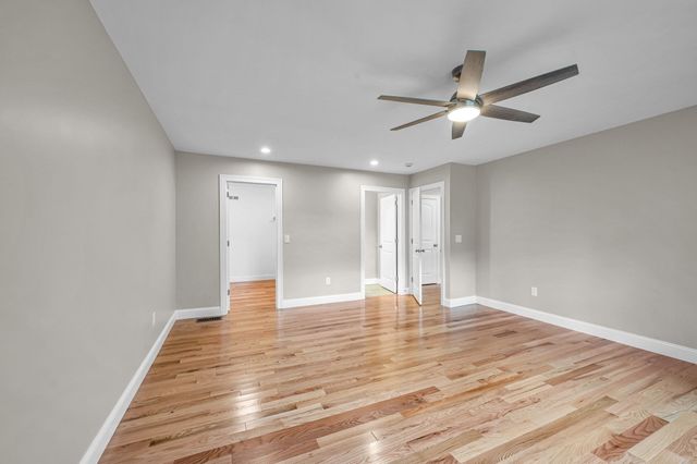 7 High Bluff, Belchertown, MA 01007