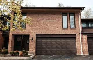 1828 Wildberry Drive C, Glenview, IL 60025