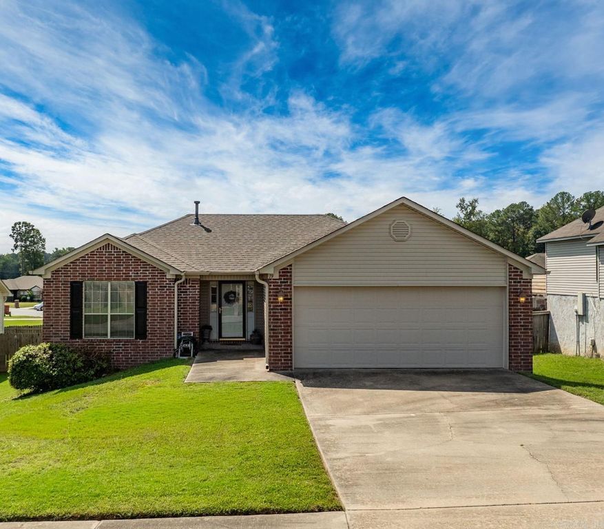 19 Britts Lane, Little Rock, AR 72204