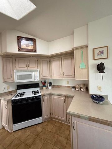 84250 Indio Springs Dr, #444 444, Indio, CA 92203