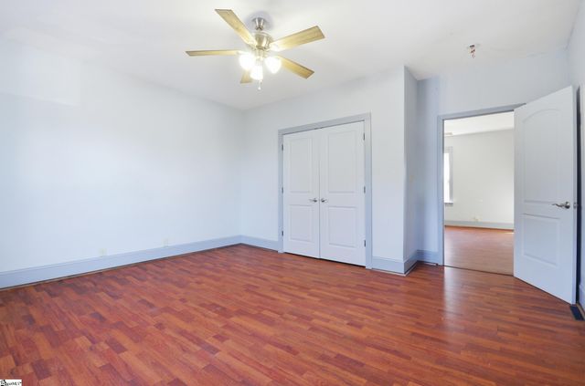 33 Ross Street, Greenville, SC 29611