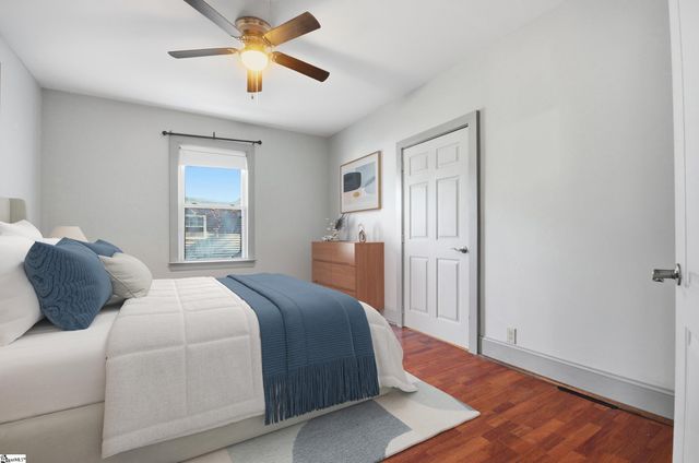 33 Ross Street, Greenville, SC 29611