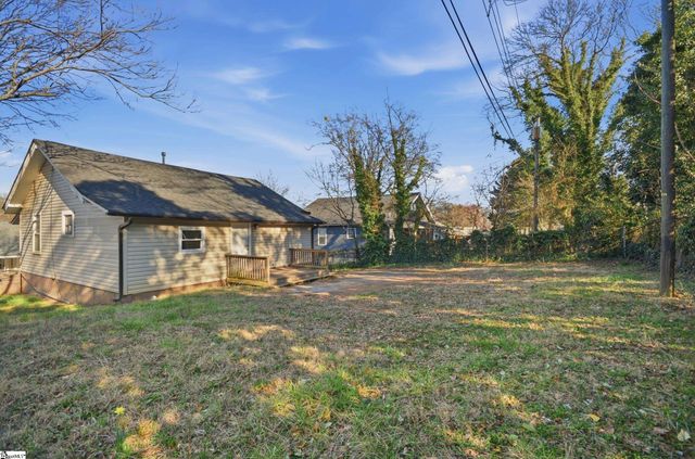 33 Ross Street, Greenville, SC 29611