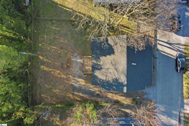 33 Ross Street, Greenville, SC 29611