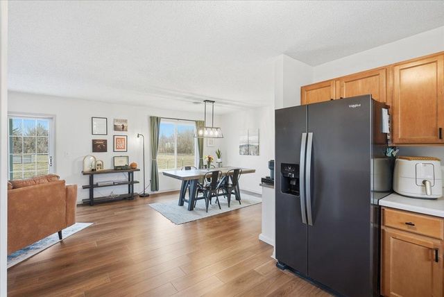 1323 216th Avenue, New Richmond, WI 54017