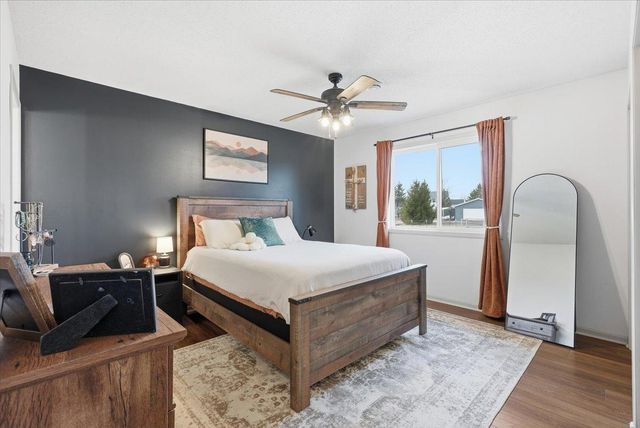 1323 216th Avenue, New Richmond, WI 54017