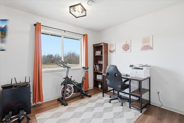 1323 216th Avenue, New Richmond, WI 54017