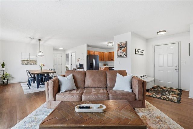 1323 216th Avenue, New Richmond, WI 54017