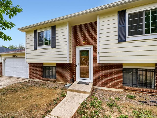 18032 E Loyola Place, Aurora, CO 80013